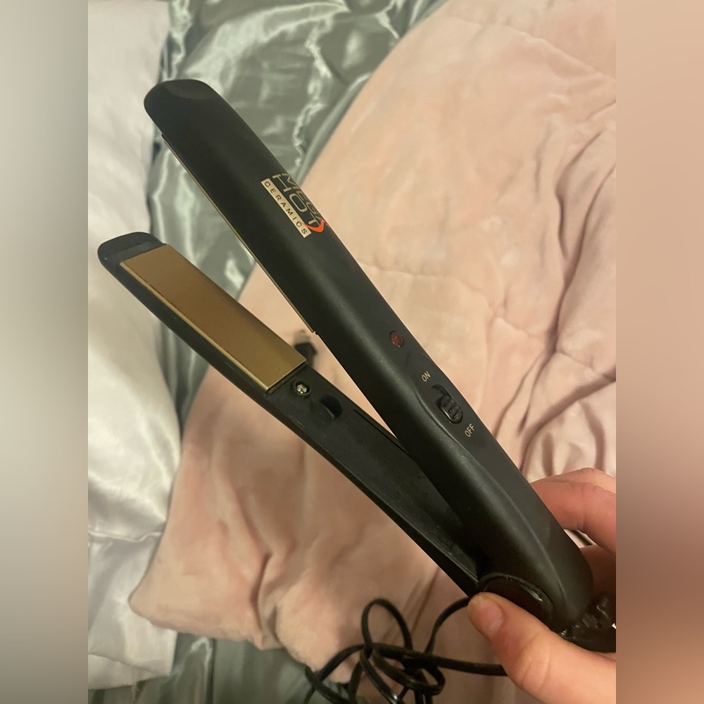 Hair Straightener